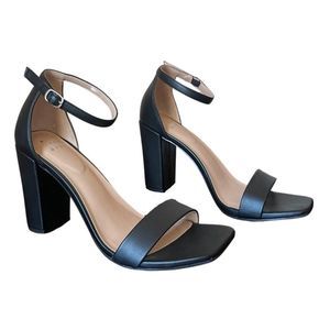 𝅺a New Day Black Block Heels